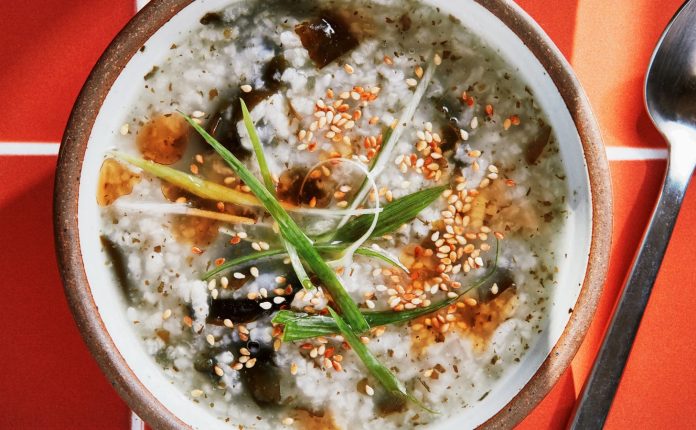 Resep Bubur Nasi yang Menenangkan
