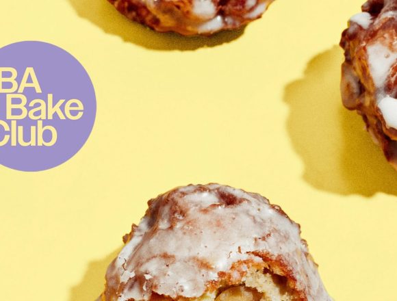 Resep Dengarkan Ba Podcast Tentang Glazed Apple Pie Fritters